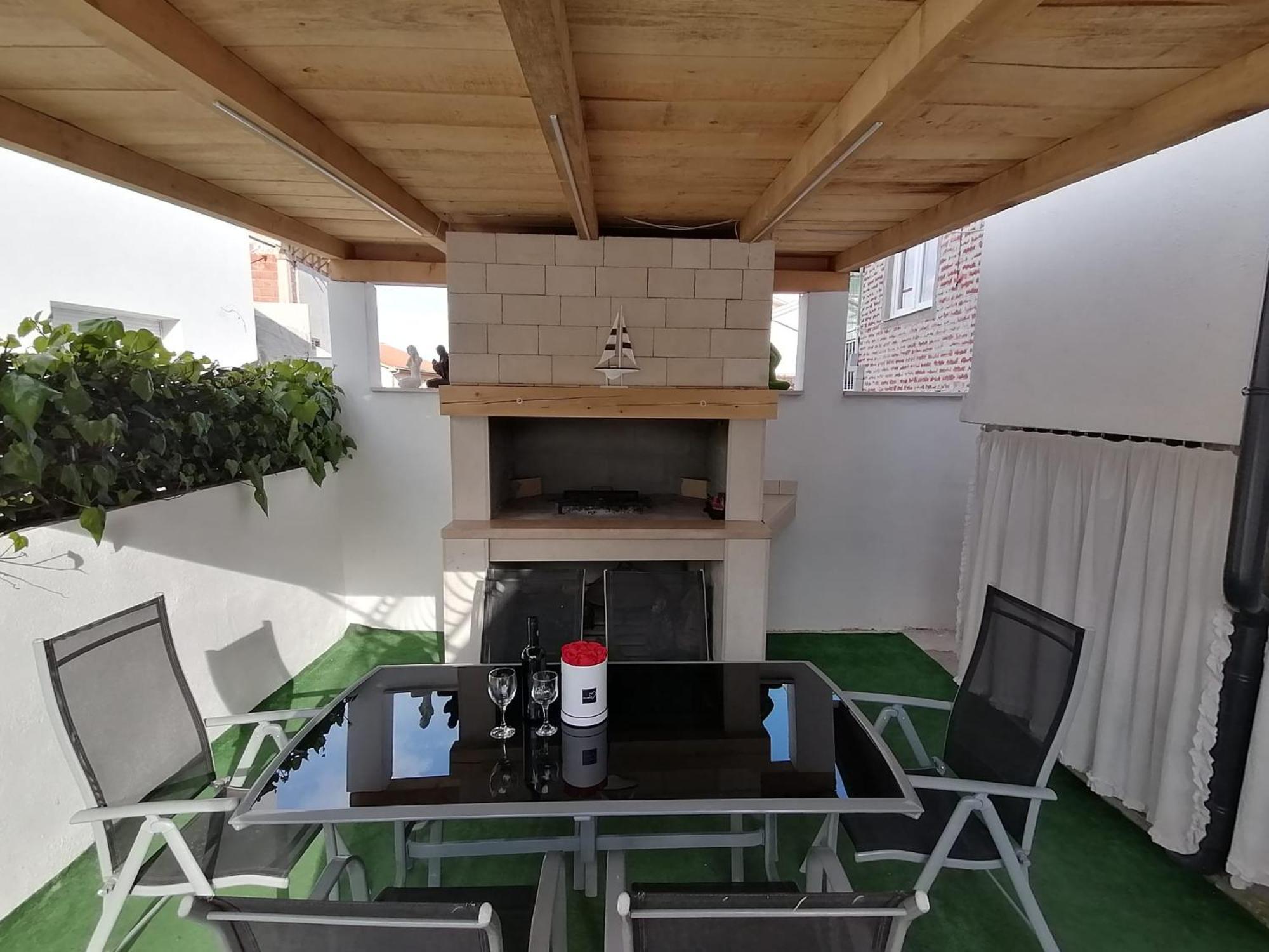 Apartments Paola Трогир Екстериор снимка