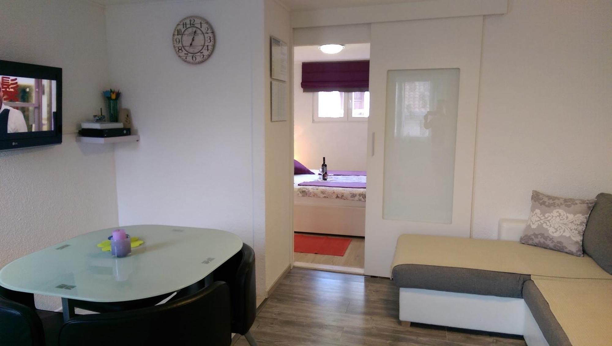 Apartments Paola Трогир Стая снимка