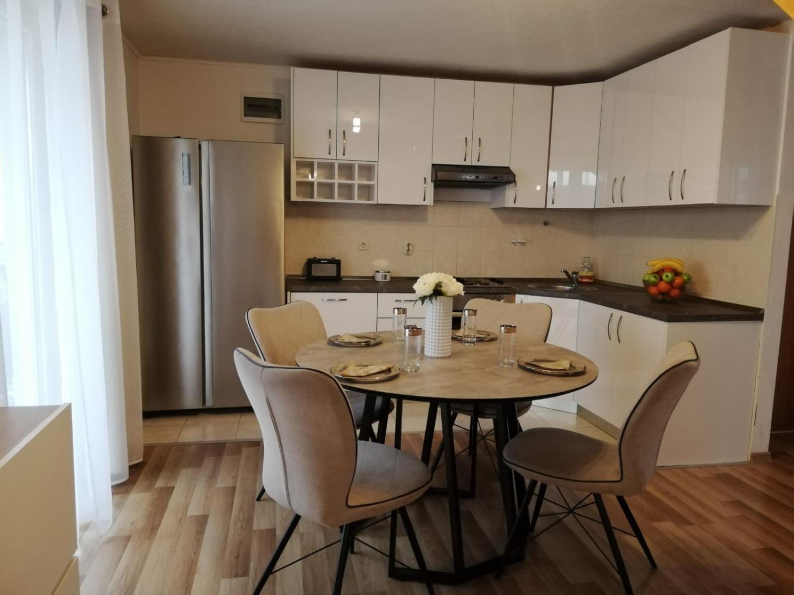 Apartments Paola Трогир Стая снимка